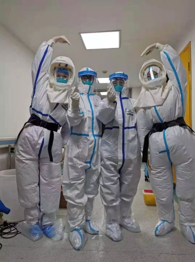 疫情防控下交通巾帼战疫，长航医院护士逆行而上