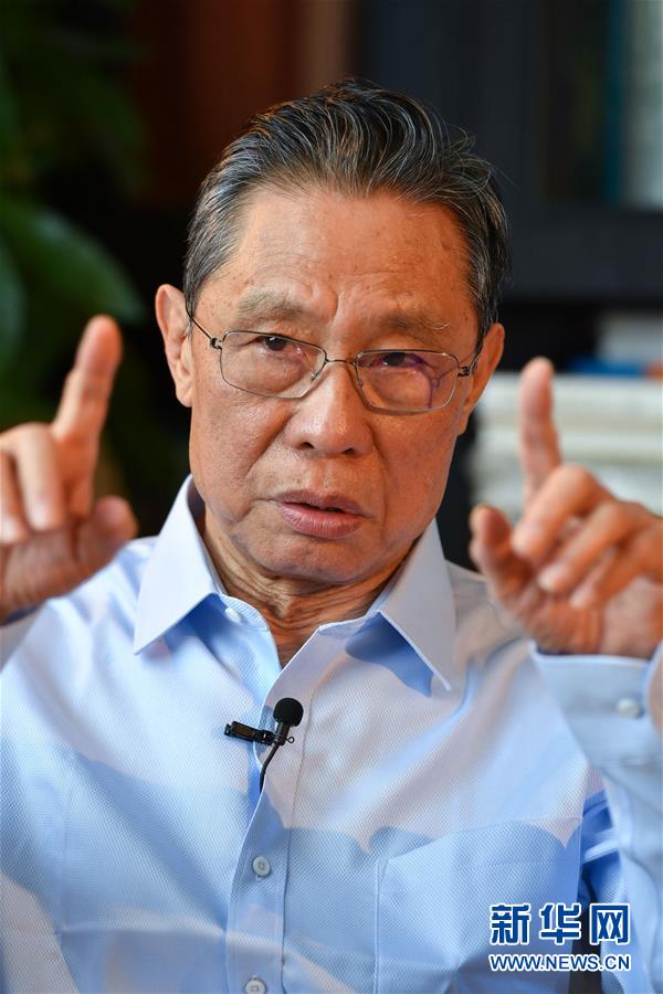 钟南山谈疫情防控:多点局部爆发,重症专家共同努力抢救病人