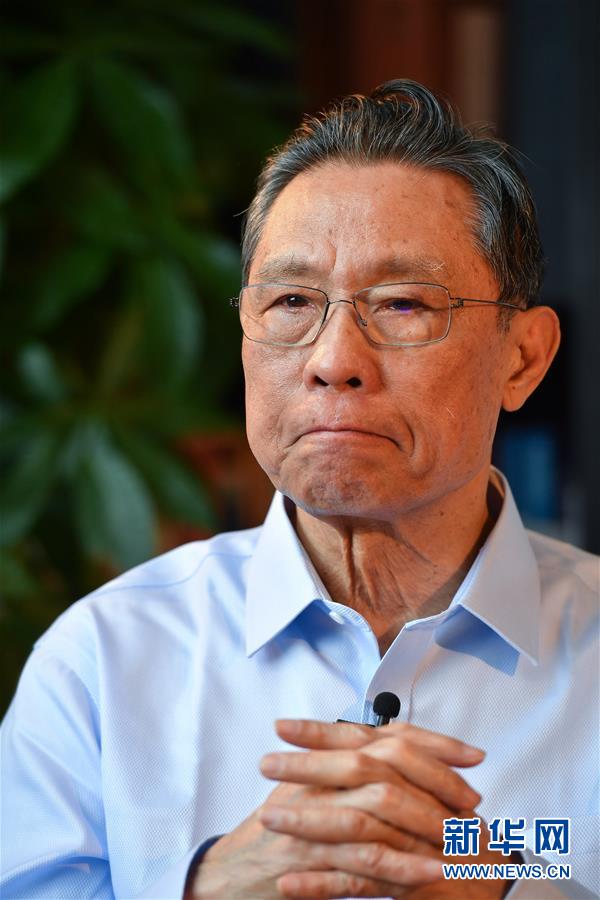 钟南山谈疫情防控:多点局部爆发,重症专家共同努力抢救病人