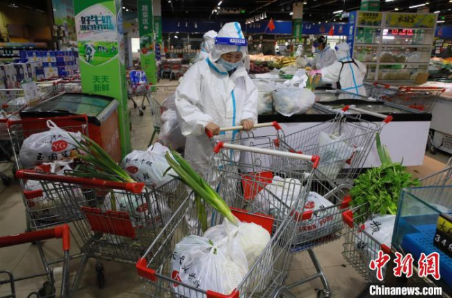 疫情下各地加强物资供应,全力保障居民生活需求