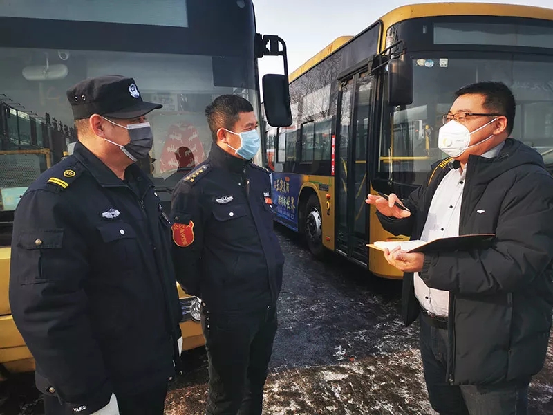 疫情下行业类媒体迅速行动,全方位报道抗疫举措与感人故事