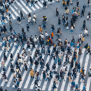 日本流感疫情持续高位，多地达‘警报’级别，多校停课