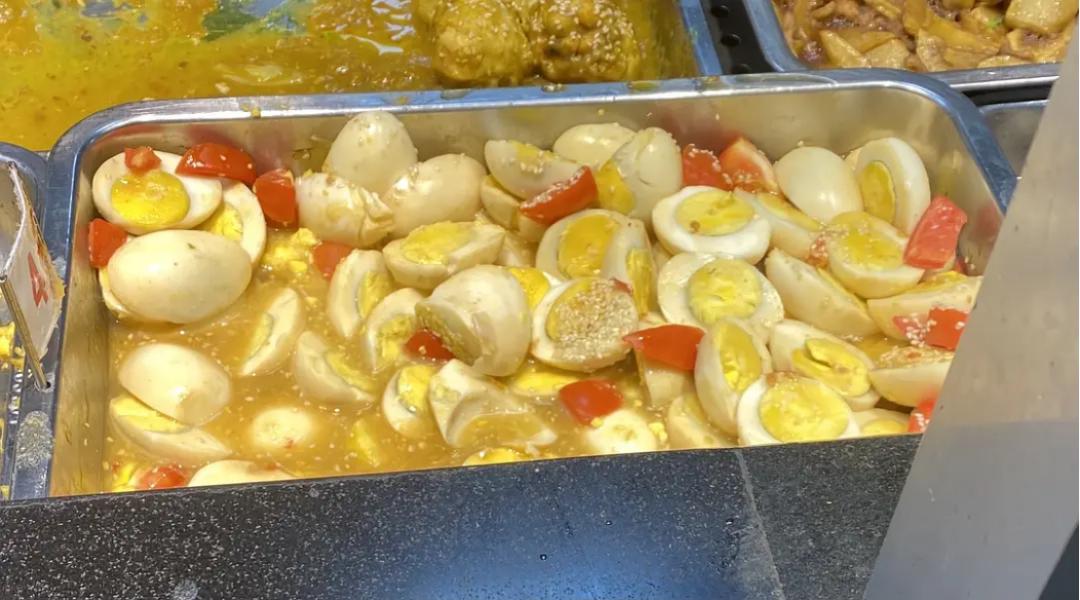 连锁餐饮进驻大学成常态,大学生和老校友怎么看?