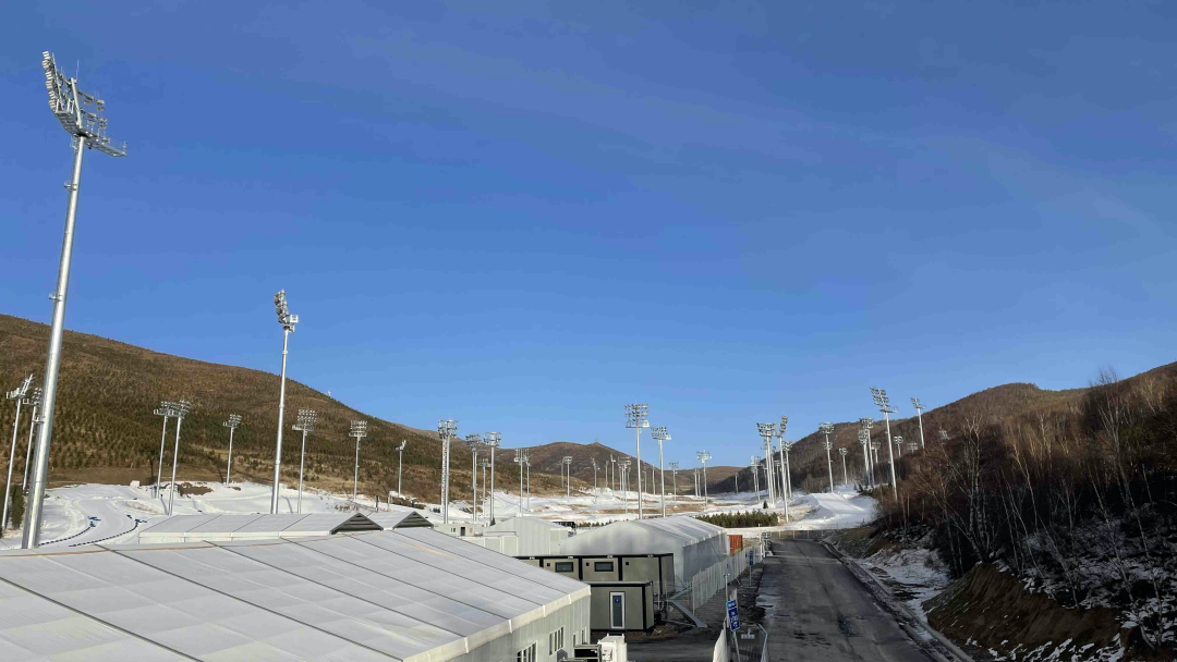 双奥之城新地标!冬奥场馆如何由夏奥遗产变身?揭秘国家冬季两项中心